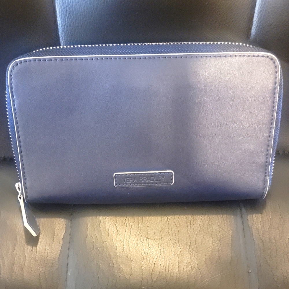 Vera Bradley Navy Wallet - Picture 1 of 9